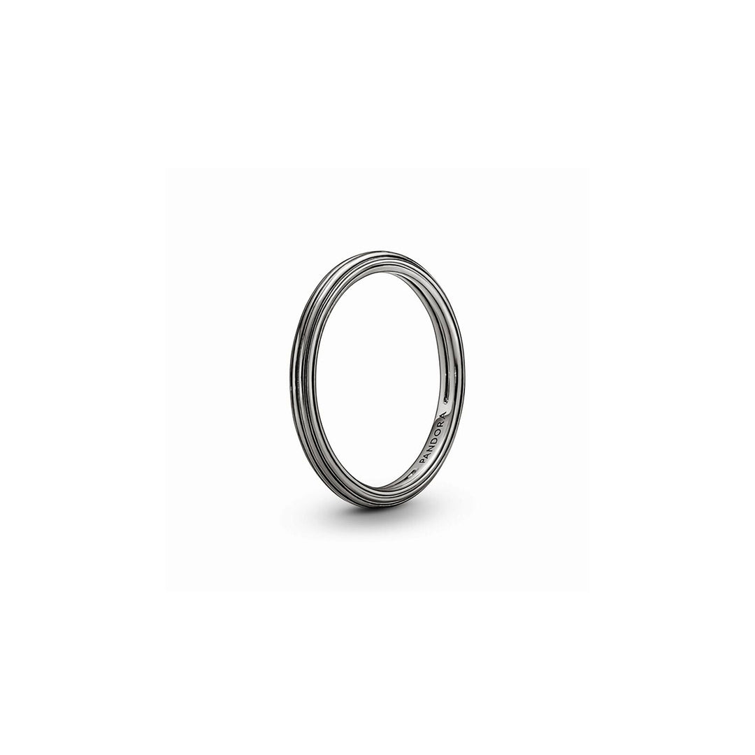 Sleek Minimalist Silver Band with Timeless Appeal