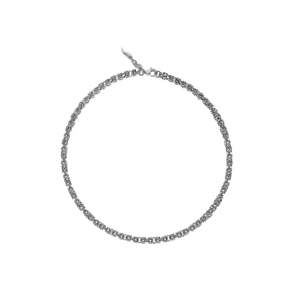 Timeless Silver Chain with Classic Elegance