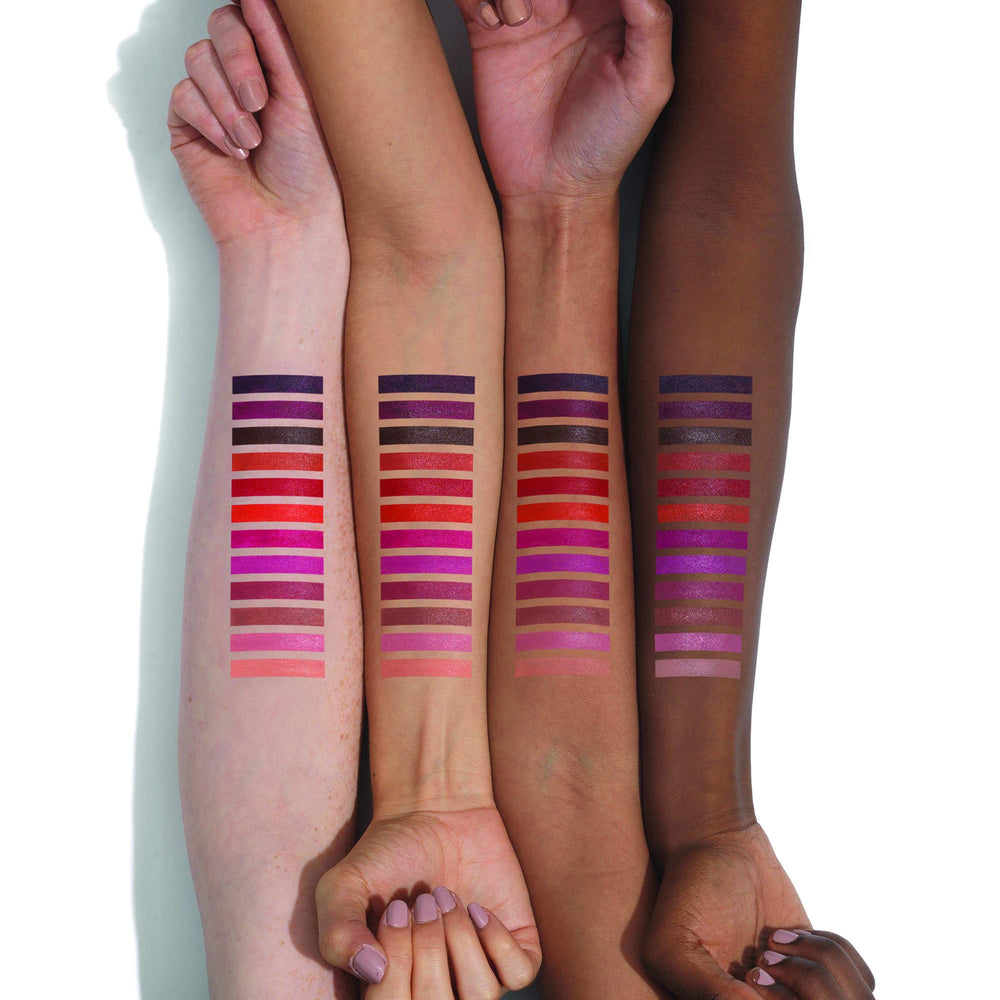 Matte click lipstick stick with teardrop tip, 1.16 g, vegan