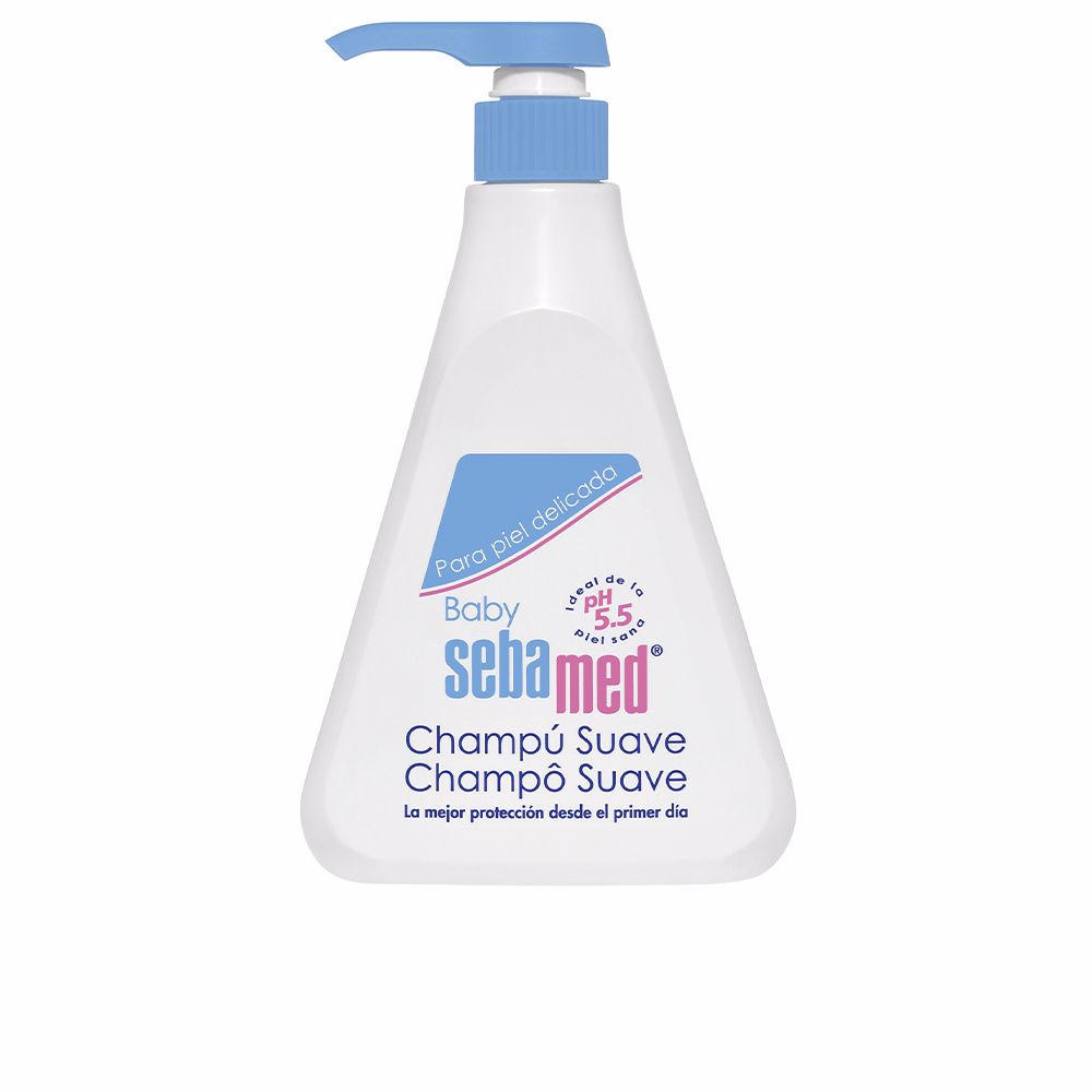 500 ml bottle of gentle chamomile baby shampoo, pH‑balanced Unisex formula