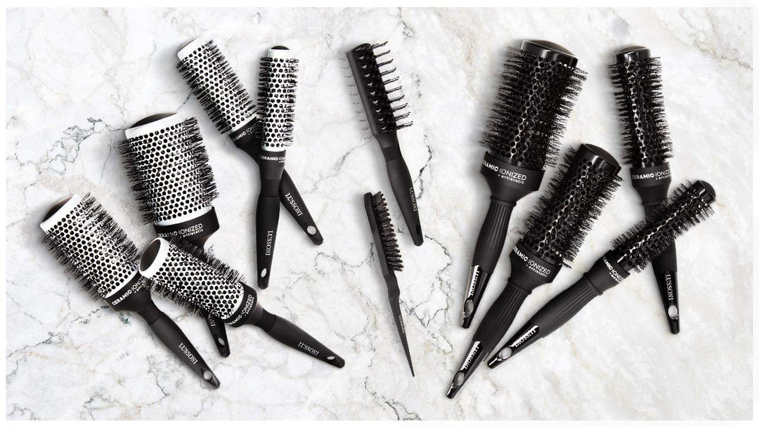 Concave 25 mm ceramic styling brush with waved nylon bristles for women