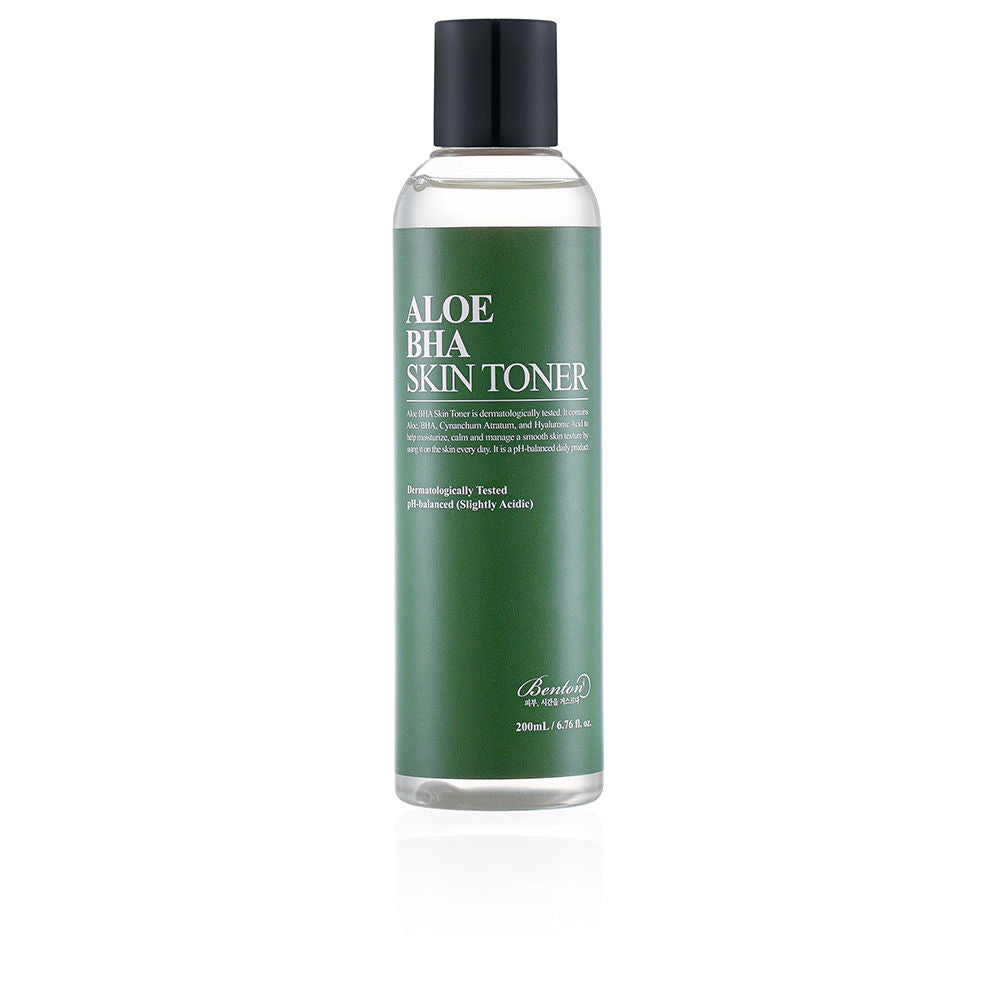 200 ml clear bottle of aloe BHA clarifying toner, fragrance-free formula