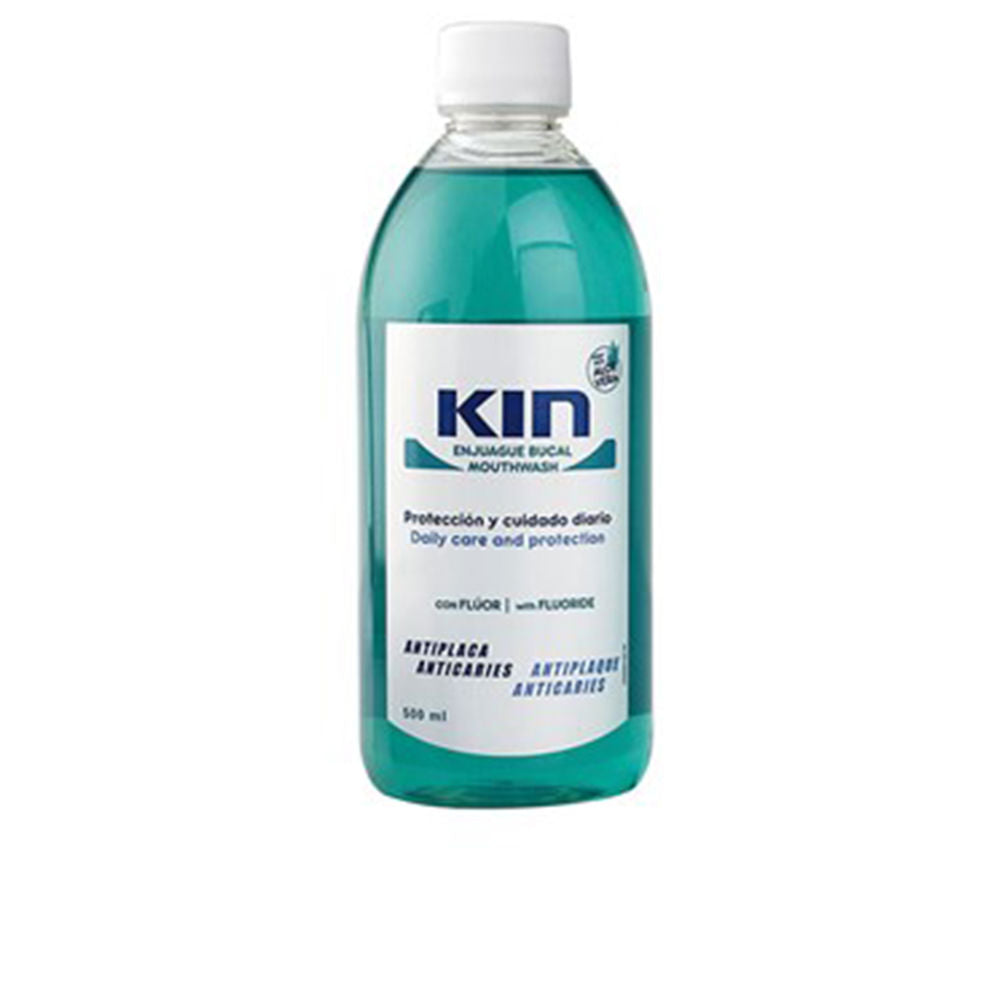 500 ml clear bottle of aloe vera fluoride mouthwash for daily oral care