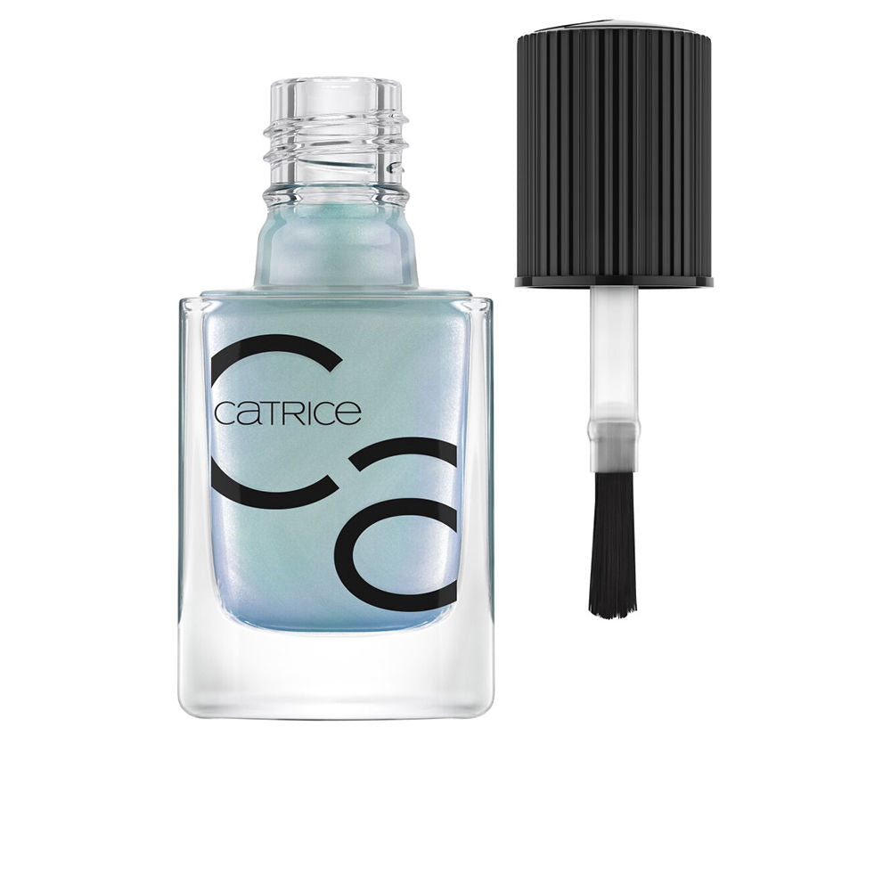 Dark berry gel-effect nail polish bottle, 10.5 ml, glossy finish