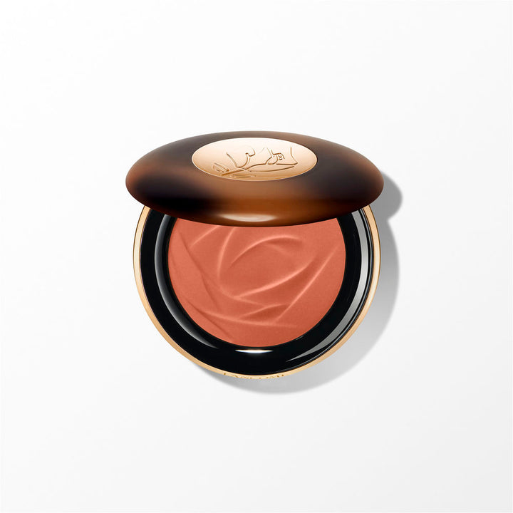 Compact matte pressed bronzer with warm brown shade, 10 g compact suitable for Unisex