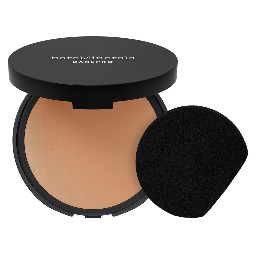 Compact matte powder foundation in neutral shade, 8 g, travel‑ready compact