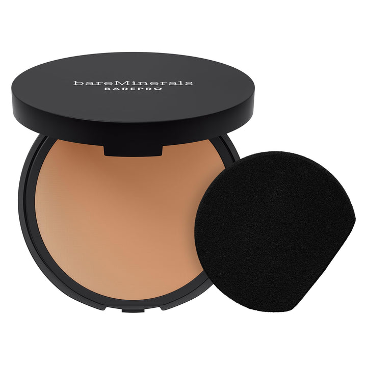 Compact matte powder foundation in neutral shade, 8 g, travel‑ready compact