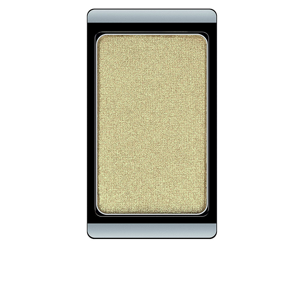Single refillable pearl eye shadow pan, lemon shimmer, 0.8 g
