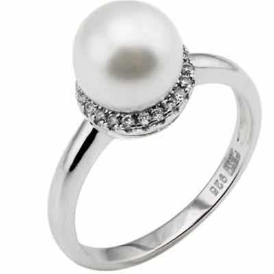 Faty Silver Pearl and Diamond Ring