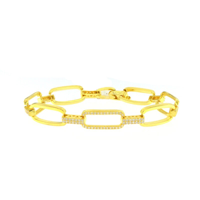 Radiant Gold Link Bracelet with Diamond Accents