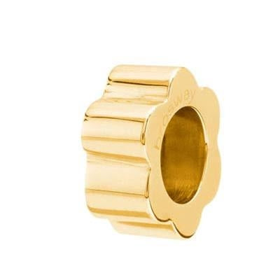 Radiant Gold Charm Bead with Timeless Elegance